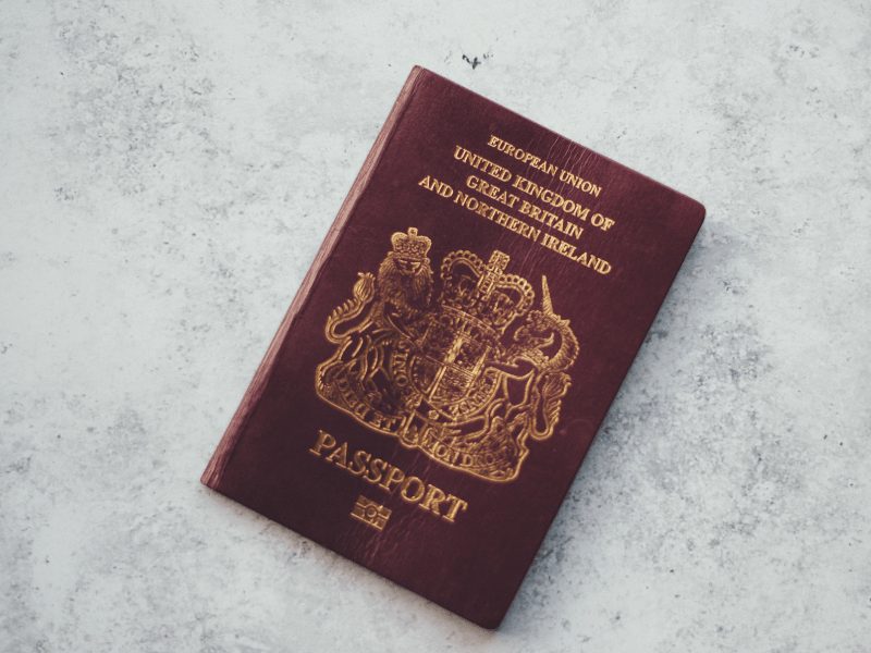  Following Brexit, Around 500,000 EU Nationals Remain to Apply for UK Citizenship