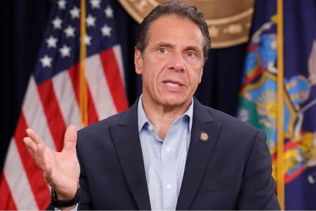 Governor Andrew Cuomo asked for extra ventilators to Donald Trump because of Coronavirus outbreak