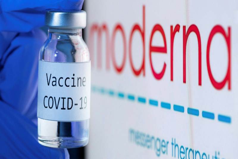  Moderna: second covid vaccine to gain US authorisation