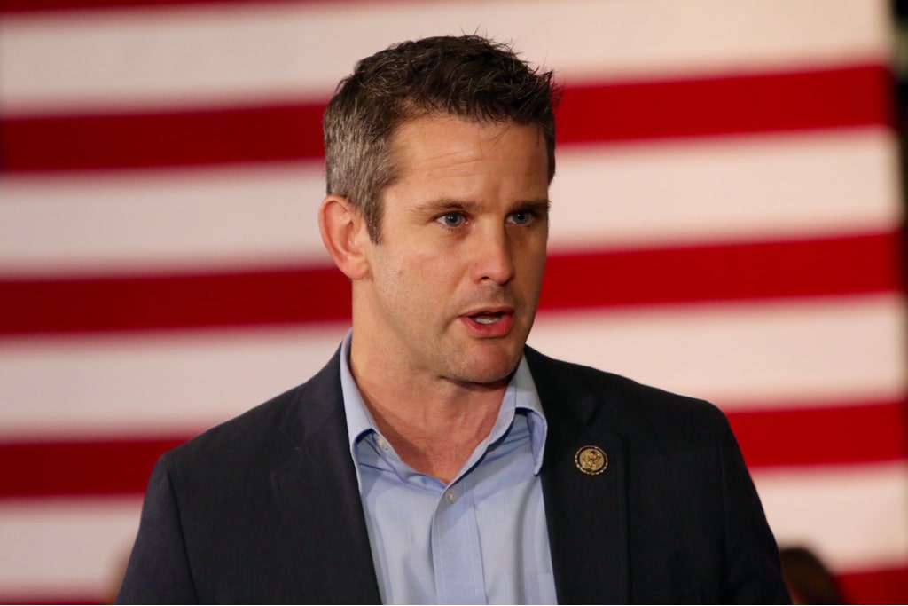 Adam Kinzinger : 'Matt Gaetz needs to resign,'