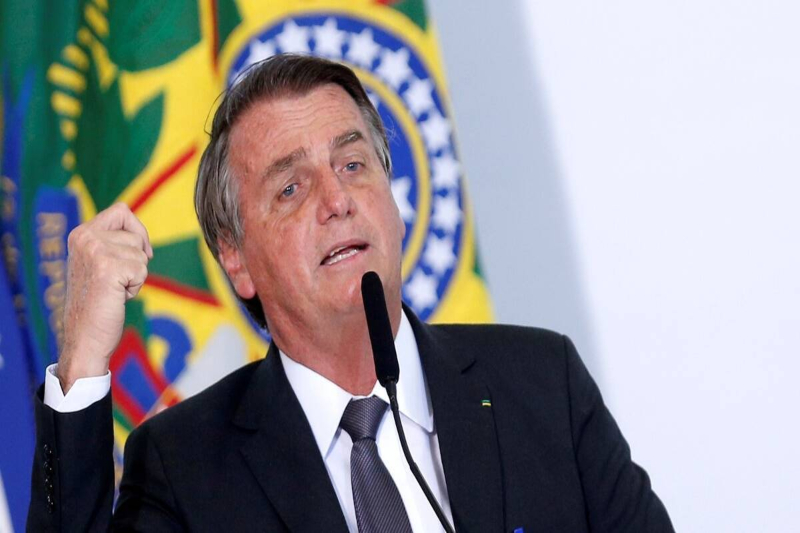  Bolsonaro for printed ballots in next year’s presidential run