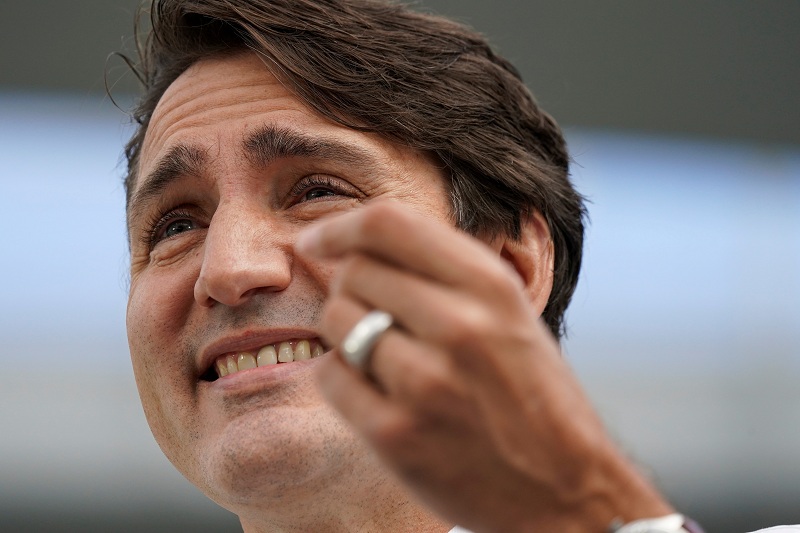 Justin Trudeau projected to win Canadian elections by TV channels