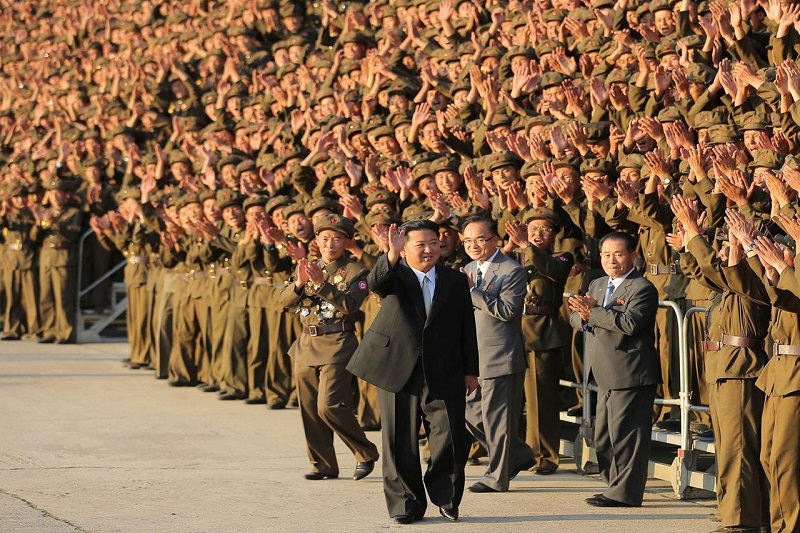  Pinning blame on US for chaos in region, Kim Jong-un vows to assemble an irrepressible military