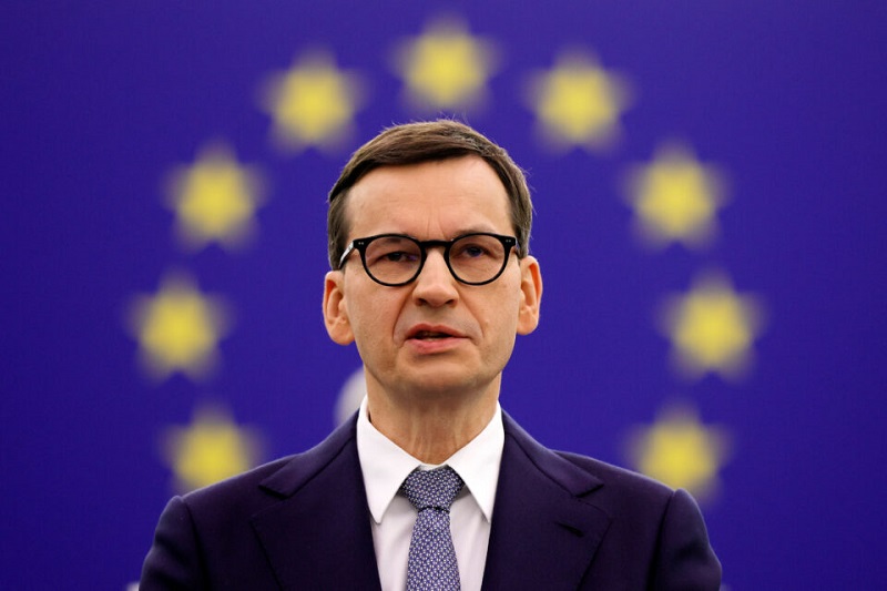  Poland under fire over challenging EU laws