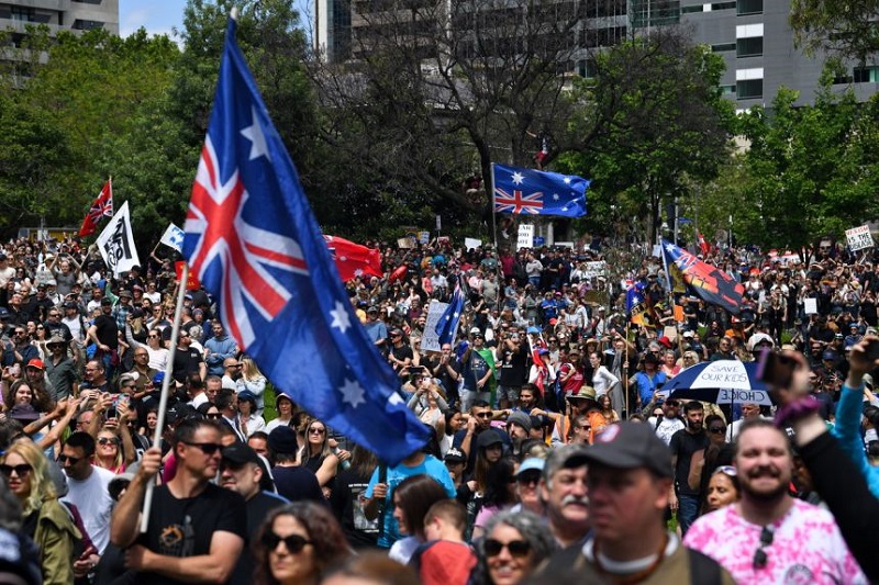  Australia Takes To Streets In Anti And Pro Lockdown Measures