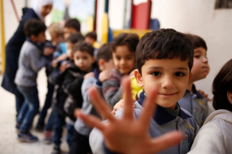 eu contributes 2 million euros to help syrian children