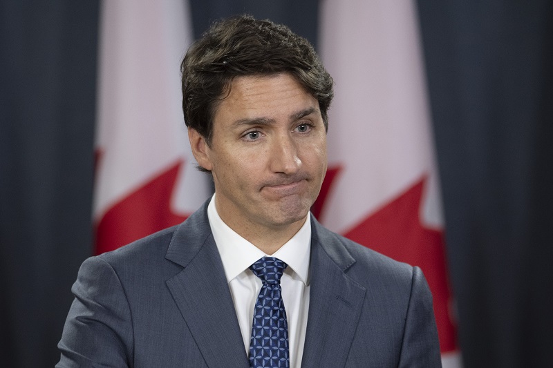canadians angry with anti vaxxers pm trudeau