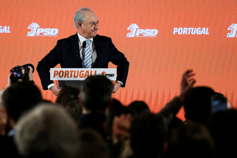  Socialists win outright majority in Portugal general election