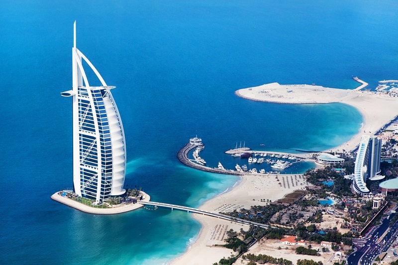  5 Best Future-Proof Jobs In Dubai, UAE With High Salaries