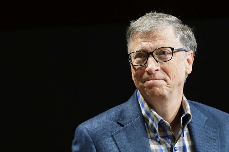  Bill Gates visits Abu Dhabi, hails UAE’s healthcare prowess