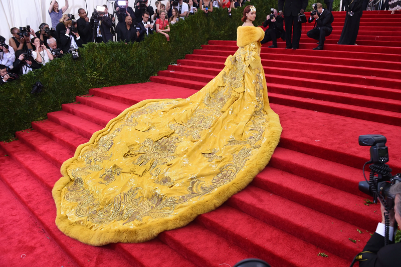  Top 5 Most Unforgettable Moments in Met Gala History