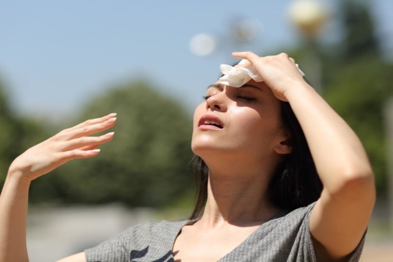  When it’s this hot in Singapore, is it more likely you’ll become sick?