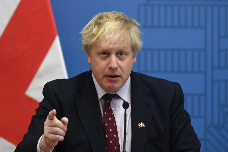  Johnson warns Ukrainians who enter the UK illegally could be sent to Rwanda