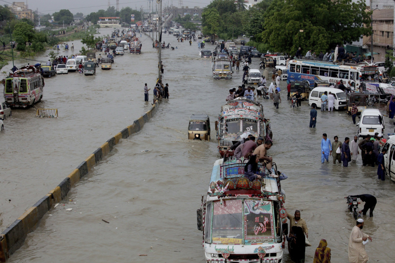  Unseasonal floods and heavy rains kills 10 in Afghanistan
