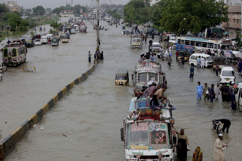 Unseasonal floods and heavy rains kills 10 in Afghanistan