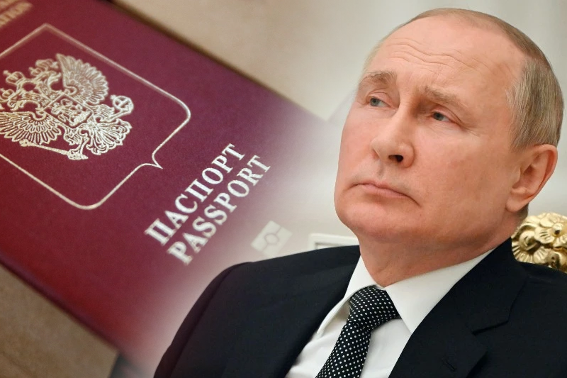 putin fast tracks russian citizenship to all ukrainians to bolster moscows influence