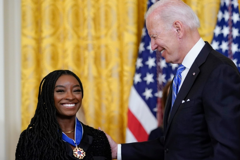 Simone Biles receives Presidential Medal of Freedom