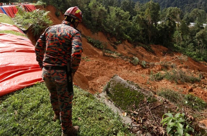  After 24-person landslide, Malaysian police interrogate campground operator
