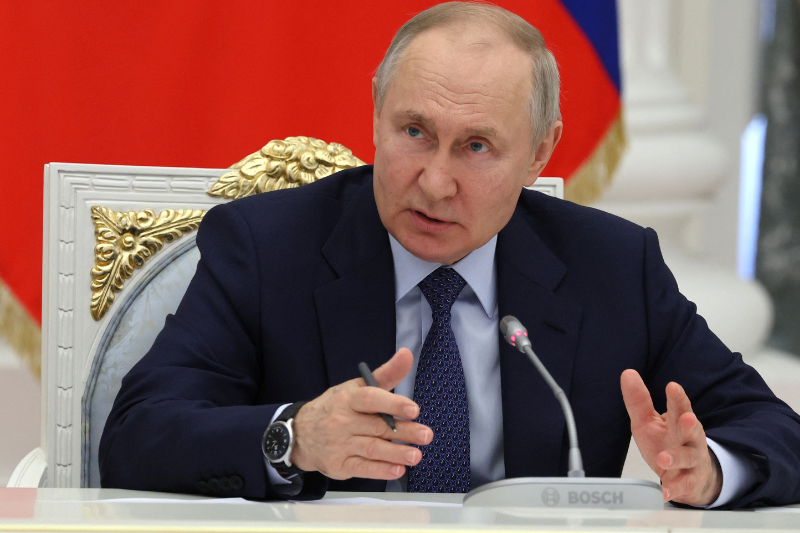 russia's putin sees brics economic bloc as 'global majority'