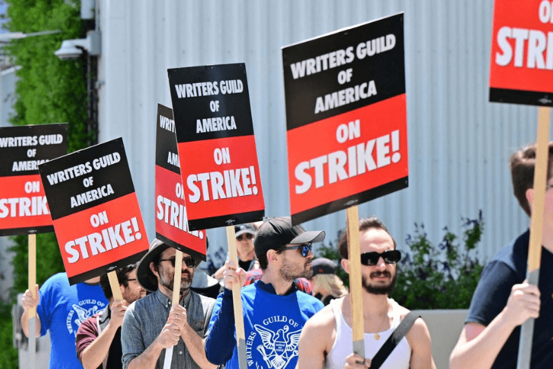 hollywood strike could end soon as wga and amptp reach tentative deal