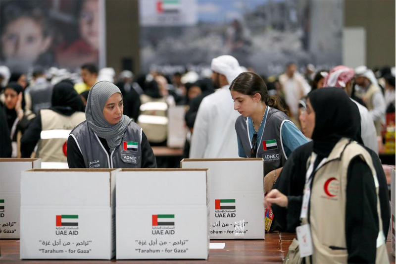 Tarahum For Gaza: Emiratis Race To Volunteer At Relief Campaign For Palestinians