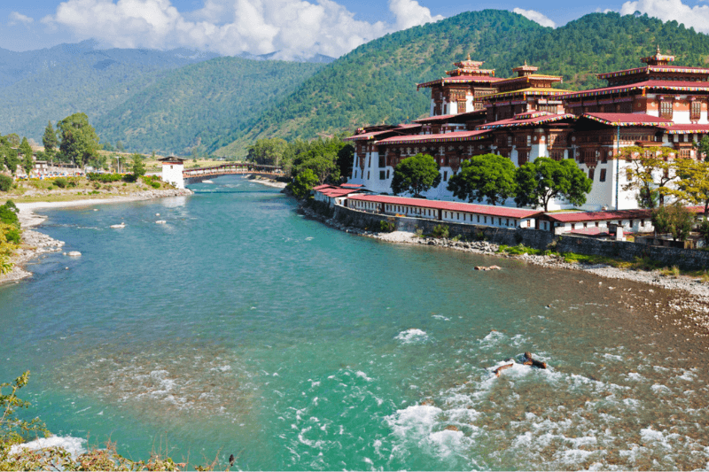  Bhutan vs Nepal: Everything You Should Know To Make A Decision