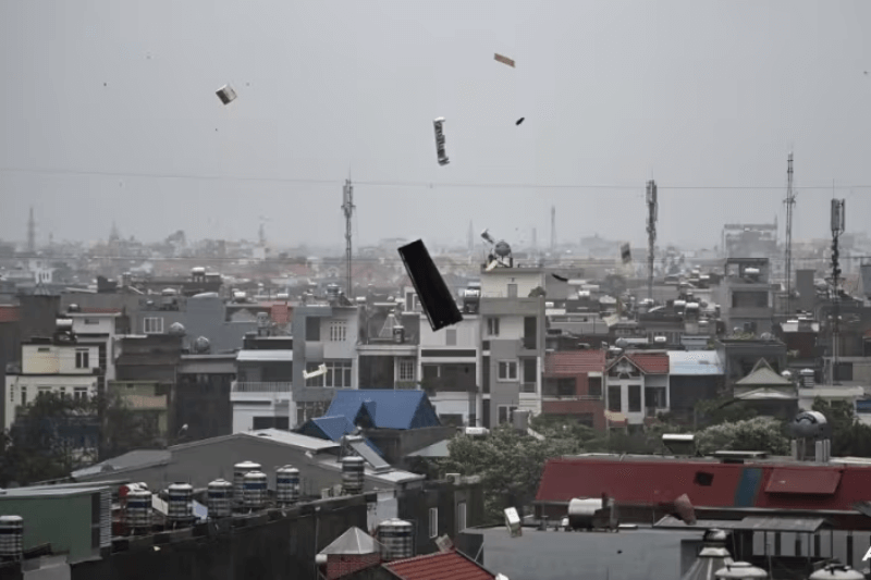 super typhoon yagi hits vietnam