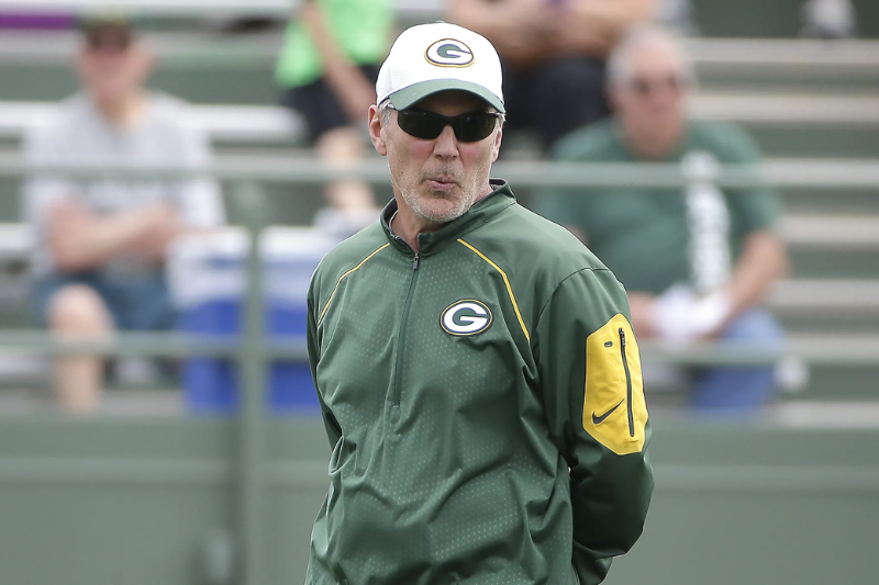 green bay packers qb coach tom clements announces retirement