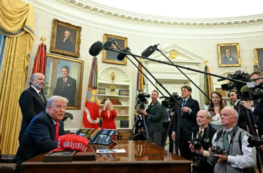  White House Blocks AP & Reuters – New Media Restrictions Explained