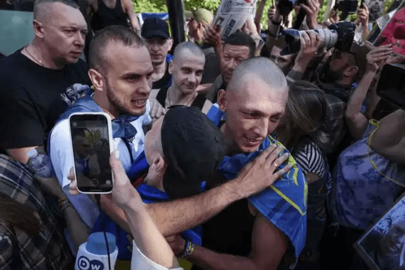 uae mediates return 146 russian soldiers pow exchange