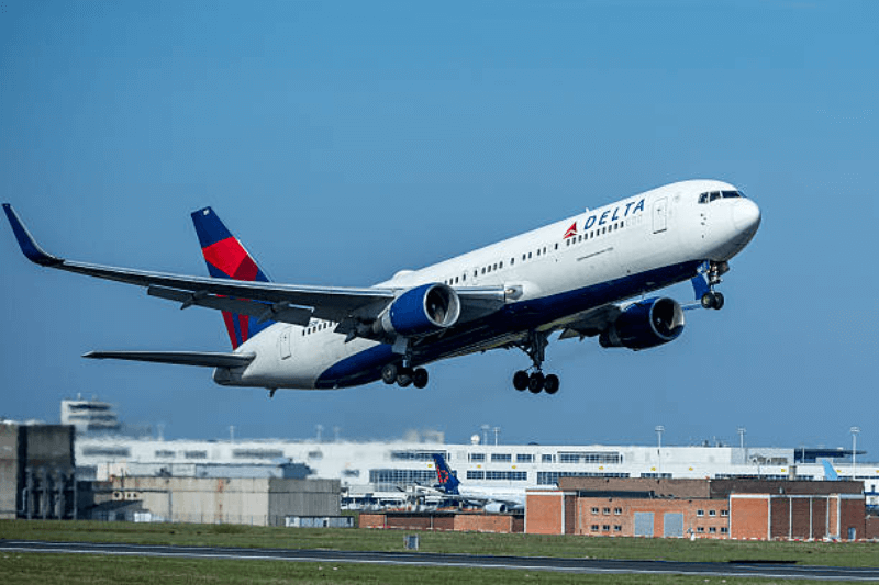 best airlines for east coast travel in 2025 in the us