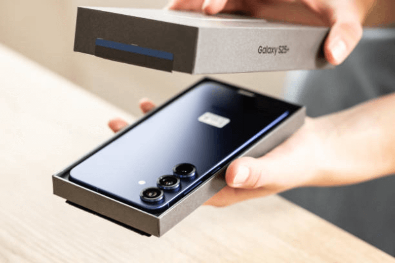 most popular smartphones and gadgets in the u s