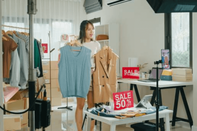 top sales influencers uae