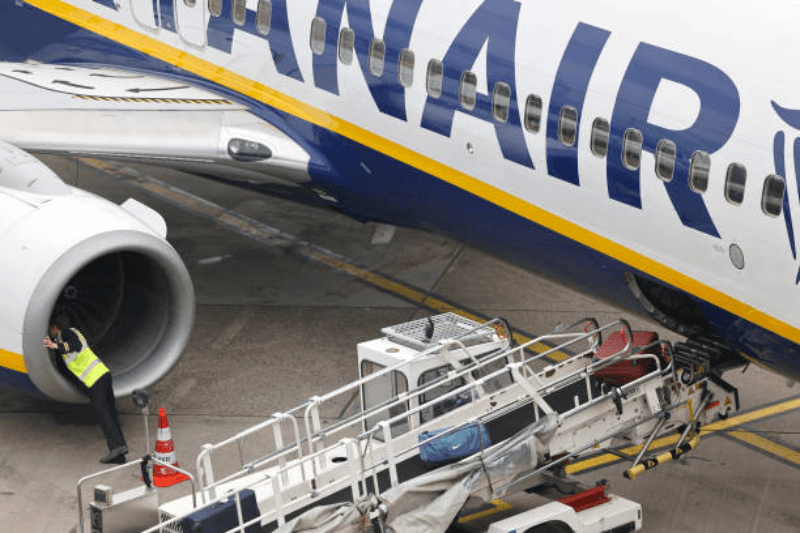 ryanair flight cancellations iran fuel crisis
