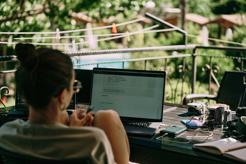 digital nomads