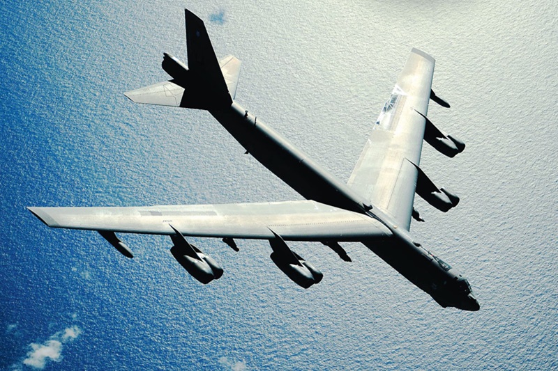 edwards air force base b 52 crash