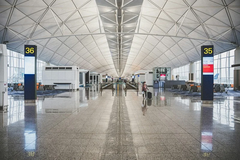 international airport lounge access