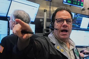 nasdaq drop puts america's ai boom under scrutiny as tech stocks slide